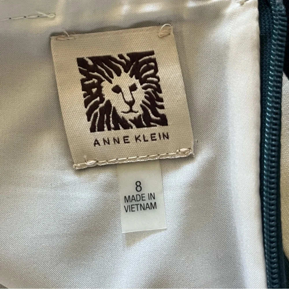Anne Klein chic teal